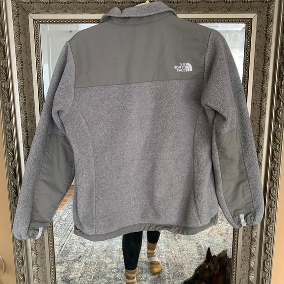 Small Denali North Face Jacket - Picture 6 of 7